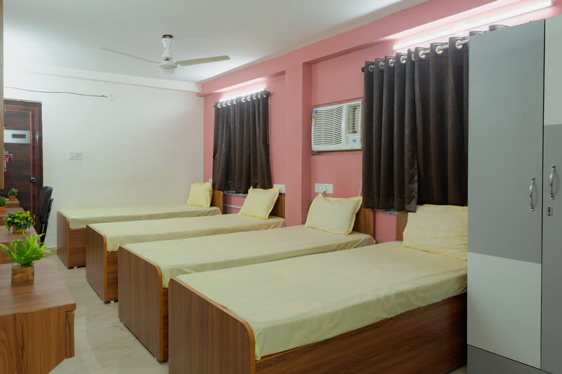 Koliving Ultra Luxurious Girls PG in Bhawanipur