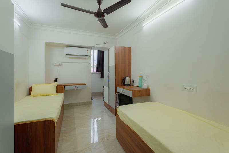 Koliving Ultra Luxurious Girls PG in Bhawanipur